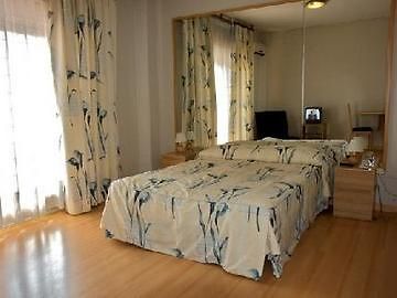 Apartments Europa Βαρκελώνη Εξωτερικό φωτογραφία