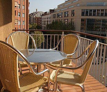 Apartments Europa Βαρκελώνη Εξωτερικό φωτογραφία